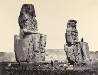Les statues de la plaine, Thèbes